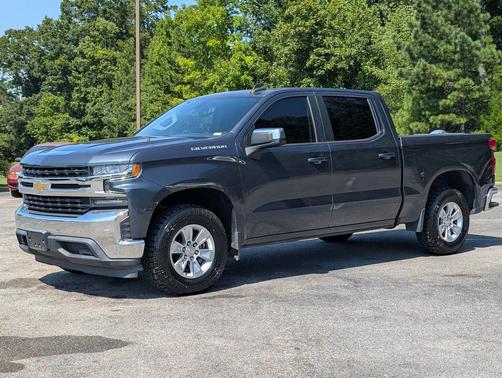 Shadow Gray Metallic 2021 Chevrolet Silverado 1500 LT