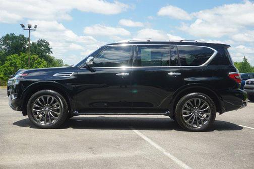 2024 Nissan Armada Platinum 2WD