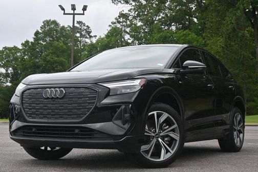 2023 Audi Q4 e-tron Premium Plus 50 quattro