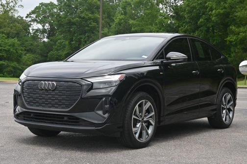 2023 Audi Q4 e-tron Premium Plus 50 quattro