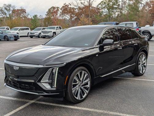 2023 Cadillac LYRIQ Luxury