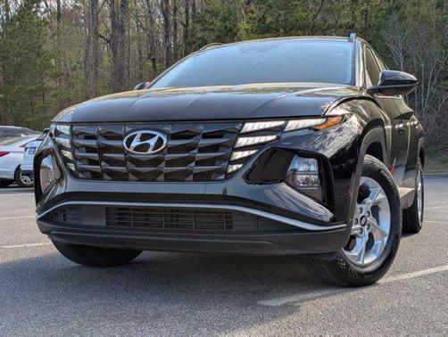 Black Pearl 2024 Hyundai TUCSON SEL