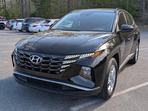Black Pearl 2024 Hyundai TUCSON SEL
