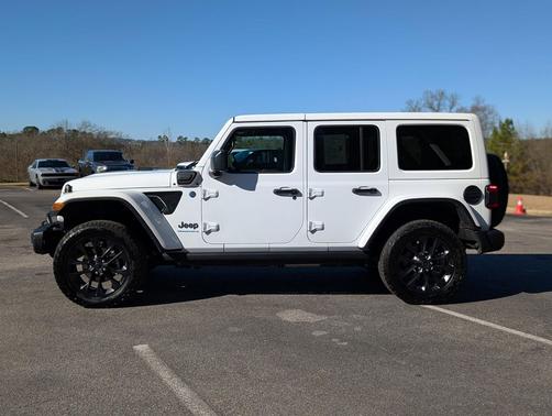 Bright White Clearcoat 2025 Jeep Wrangler 4xe Base