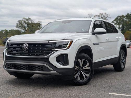 2025 Volkswagen Atlas Cross Sport 2.0T SE