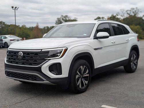 2025 Volkswagen Atlas Cross Sport 2.0T SE