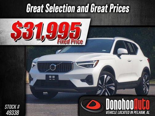 2025 Volvo XC40 B5 Plus Bright Theme