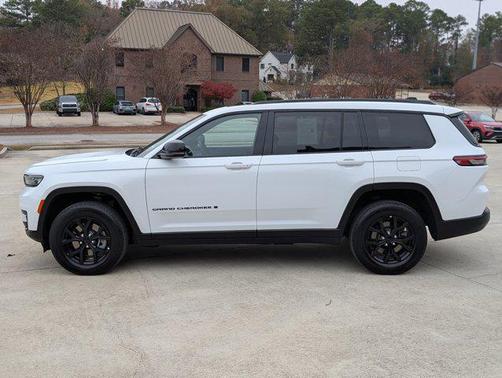2024 Jeep Grand Cherokee L Altitude