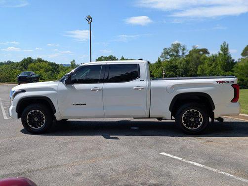 Ice Cap 2023 Toyota Tundra SR5