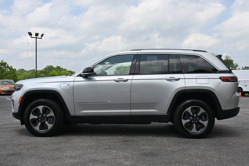 2023 Jeep Grand Cherokee 4xe Base