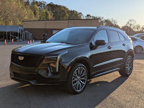 2024 Cadillac XT4 Sport