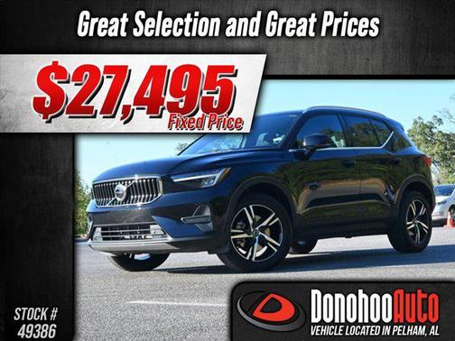 2025 Volvo XC40 B5 Core Bright Theme