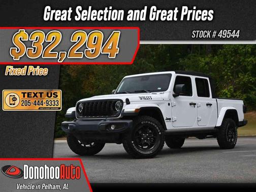 Bright White Clearcoat 2024 Jeep Gladiator Willys