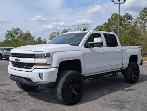 2018 Chevrolet Silverado 1500 2LT