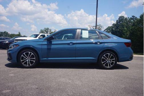 2025 Volkswagen Jetta 1.5T Sport
