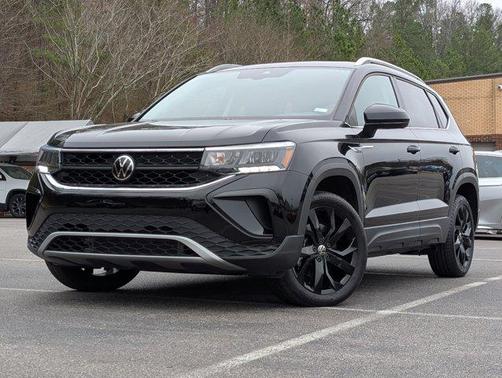 2024 Volkswagen Taos 1.5T SE