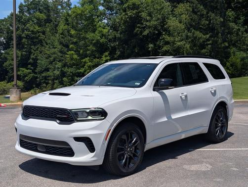 White Knuckle Clearcoat 2024 Dodge Durango GT Premium RWD
