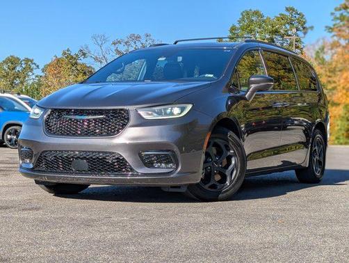 2021 Chrysler Pacifica Hybrid Touring L