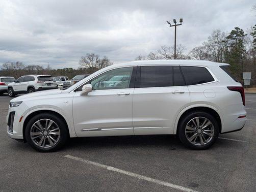 2020 Cadillac XT6 Premium Luxury FWD