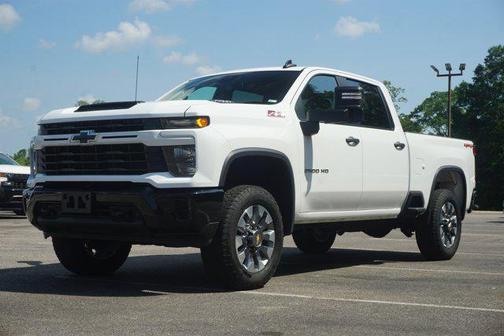 2024 Chevrolet Silverado 2500 Custom