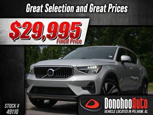 2025 Volvo XC40 B5 Plus Bright Theme