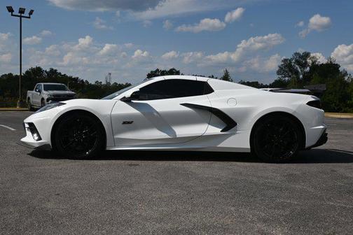 2023 Chevrolet Corvette Stingray w/1LT