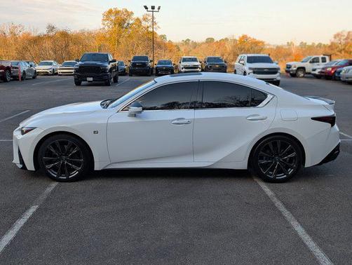 2022 Lexus IS 350 Base