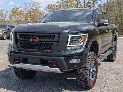 Super Black 2021 Nissan Titan PRO-4X