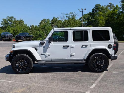 Bright White Clearcoat 2025 Jeep Wrangler 4xe Sahara