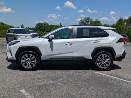 Wind Chill Pearl 2025 Toyota RAV4 XLE Premium