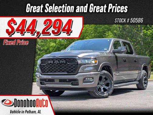 Granite Crystal Metallic Clearcoat 2025 RAM 1500 Big Horn/Lone Star