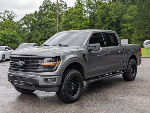 CARBONIZED GRAY METALLIC 2024 Ford F-150 XLT