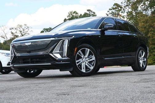 2024 Cadillac LYRIQ Tech