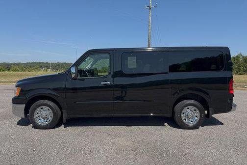 2021 Nissan NV Passenger NV3500 HD SL V8