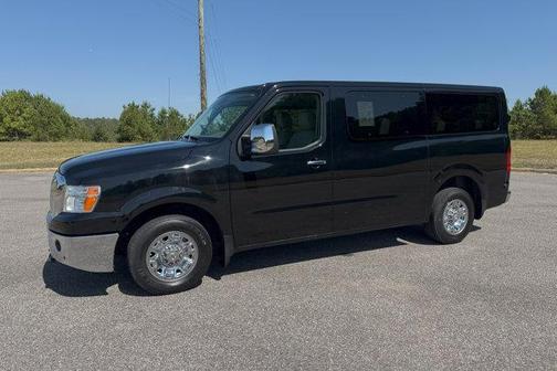 2021 Nissan NV Passenger NV3500 HD SL V8