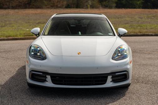 2020 Porsche Panamera 4