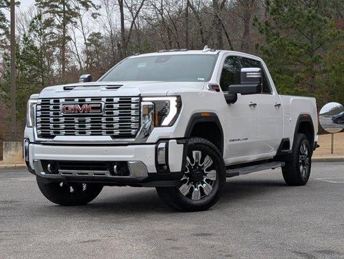 2024 GMC Sierra 2500 Denali