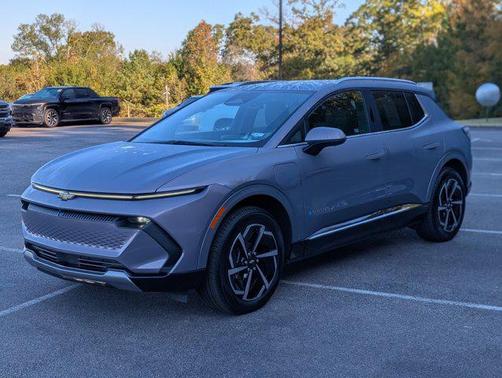 2025 Chevrolet Equinox EV LT