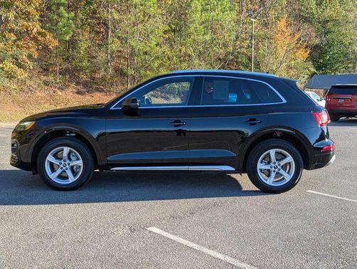 2024 Audi Q5 40 Premium