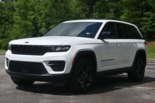 2024 Jeep Grand Cherokee Altitude