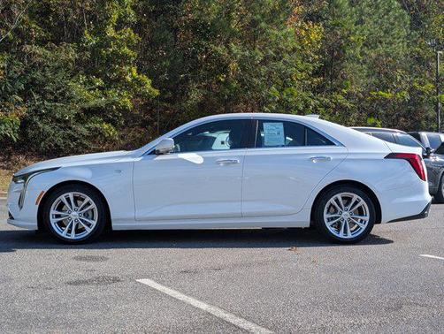 2023 Cadillac CT4 Luxury