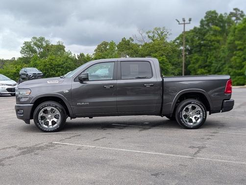 Granite Crystal Metallic Clearcoat 2026 RAM 1500 Big Horn/Lone Star