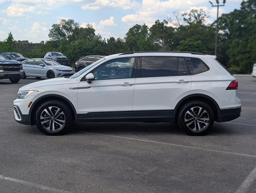 Pure White 2023 Volkswagen Tiguan 2.0T S