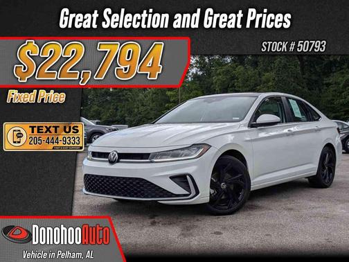 Opal White Pearl 2025 Volkswagen Jetta 1.5T SE