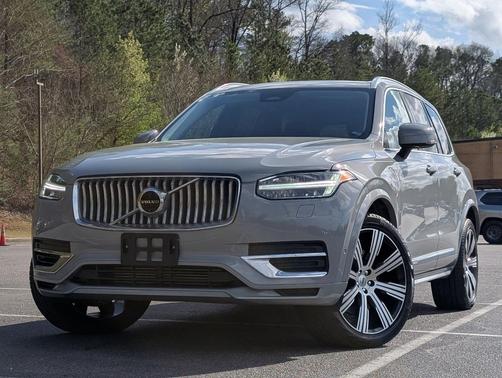 Vapour Grey Metallic 2024 Volvo XC90 Recharge Plug-In Hybrid T8 Plus Bright Theme 7-Seater