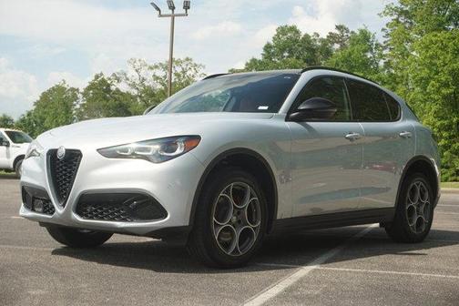 2024 Alfa Romeo Stelvio Sprint AWD