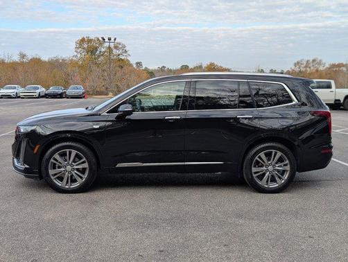 2025 Cadillac XT6 Premium Luxury FWD