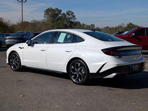 2024 Hyundai SONATA SEL