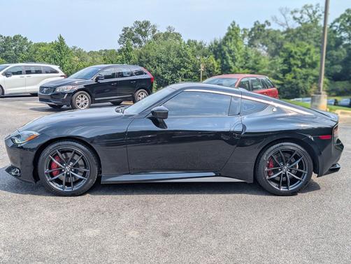 Black Diamond Pearl 2024 Nissan Z Performance Manual