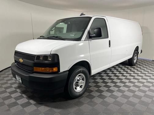 2025 Chevrolet Express 2500 Work Van